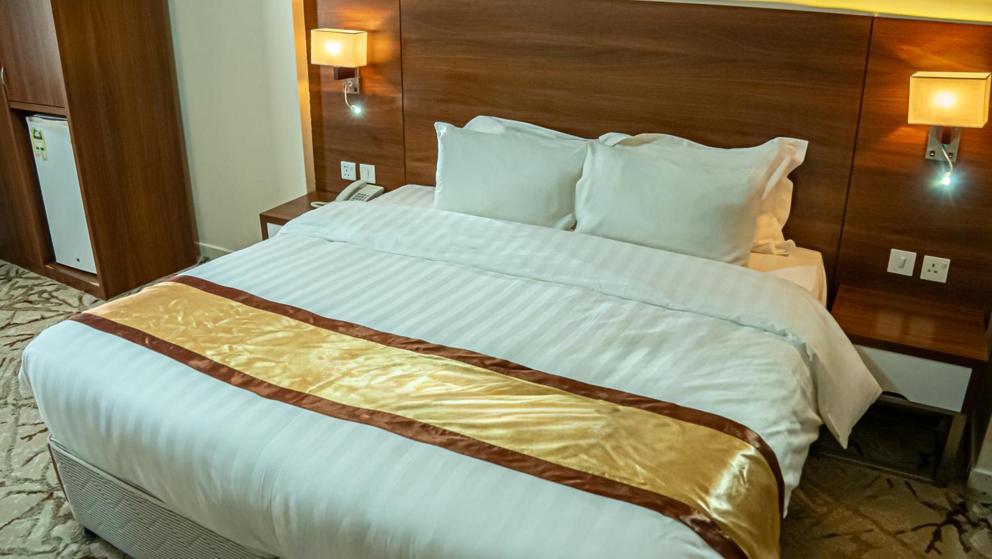 Rabwah Al Safwa Hotel 8 麦地那 外观 照片